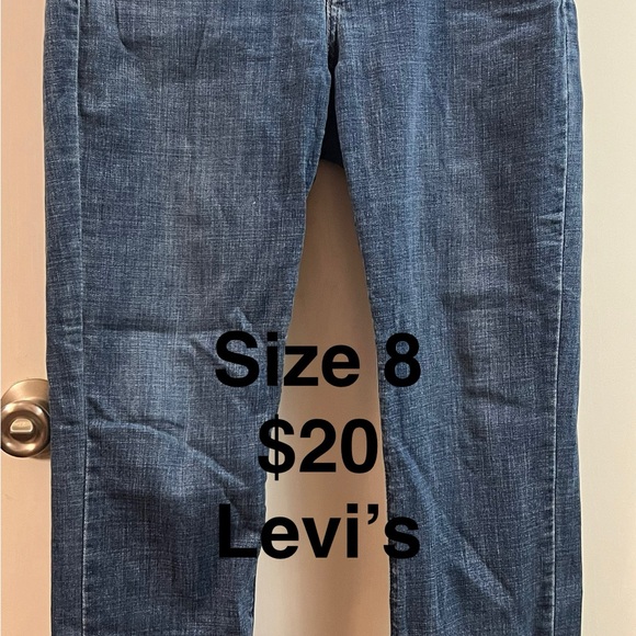 Levi's Women's Straight Leg Denim Jeans - Picture 1 of 1